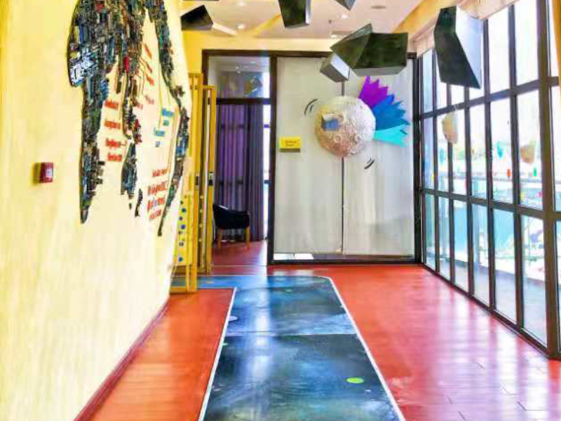 郴州楊梅紅國際私立美校教學環境1