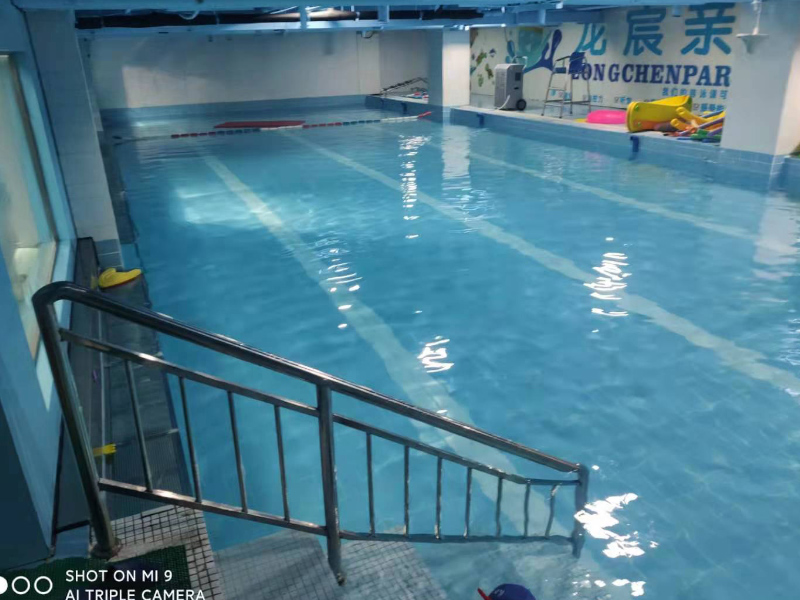 郴州龍宸親子游泳俱樂部教學環境-游泳池